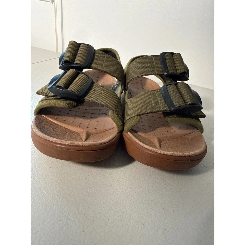 Astral P-Link Mens Sandals Olive Green Tan Outdoor Hiking Water Shoes Buckle 10